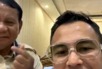 Tangkapan layar live streaming Raffi Ahmad dan Prabowo Subianto dari akun Instagram @@raffinagita1717. 