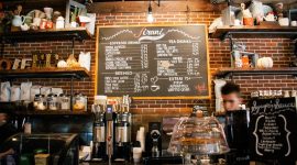 Kafe dan restoran kini mengganti lagu komersial dengan suara alam demi hindari tagihan royalti. (Pixabay.com/Pexels)