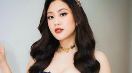 Sherina Munaf memeluk kucing Lili yang kurus usai diselamatkan. (Instagram.com @sherinamunaf)  
